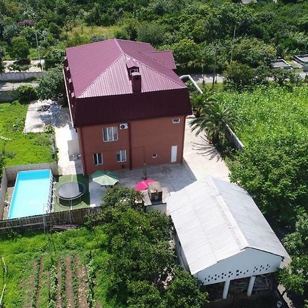 Nani'S Sweet Home Batumi Exterior photo