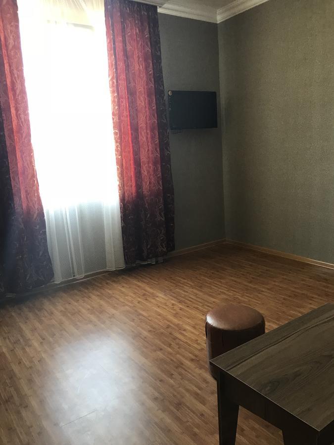 Nani'S Sweet Home Batumi Exterior photo