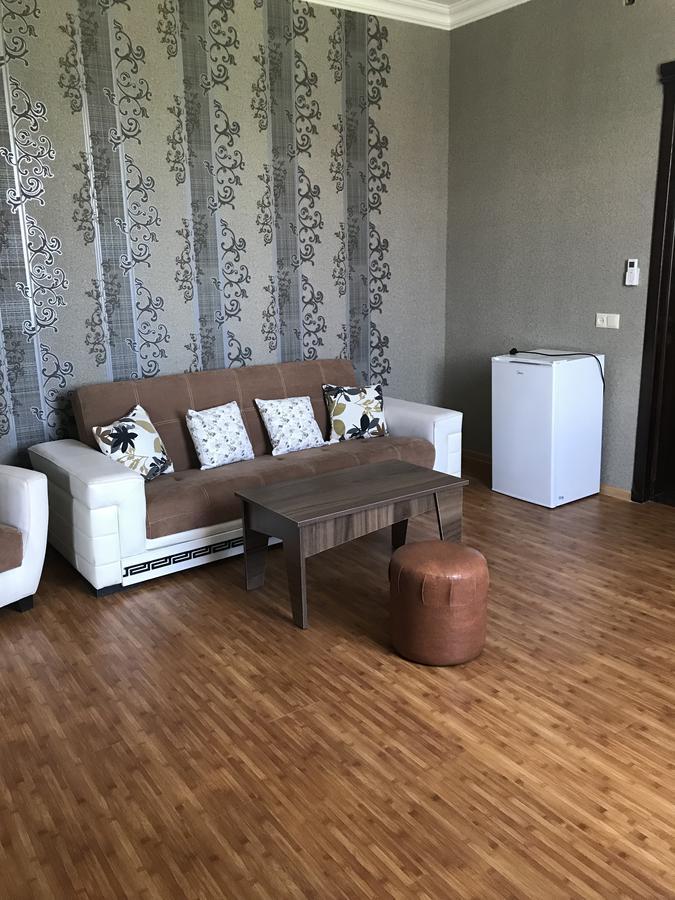 Nani'S Sweet Home Batumi Exterior photo