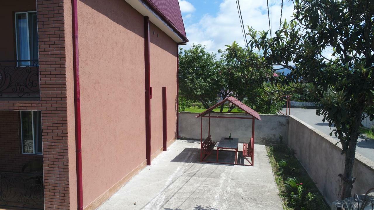 Nani'S Sweet Home Batumi Exterior photo